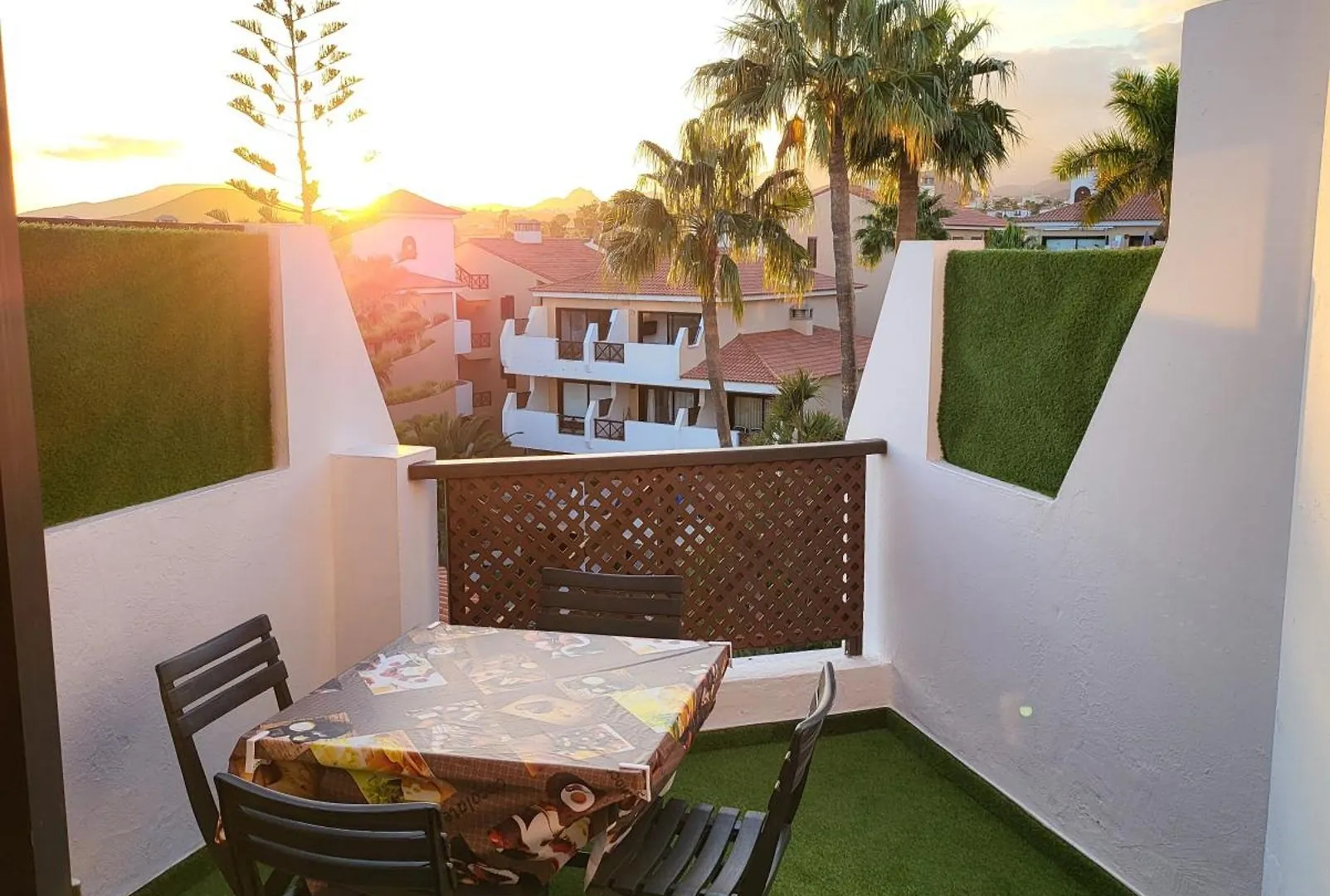 Moderno Y Luminoso Atico Con Vistas Y Piscina Appartement San Miguel de Abona