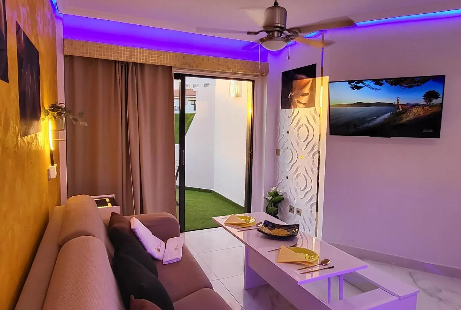 Moderno Y Luminoso Atico Con Vistas Y Piscina Appartement San Miguel de Abona