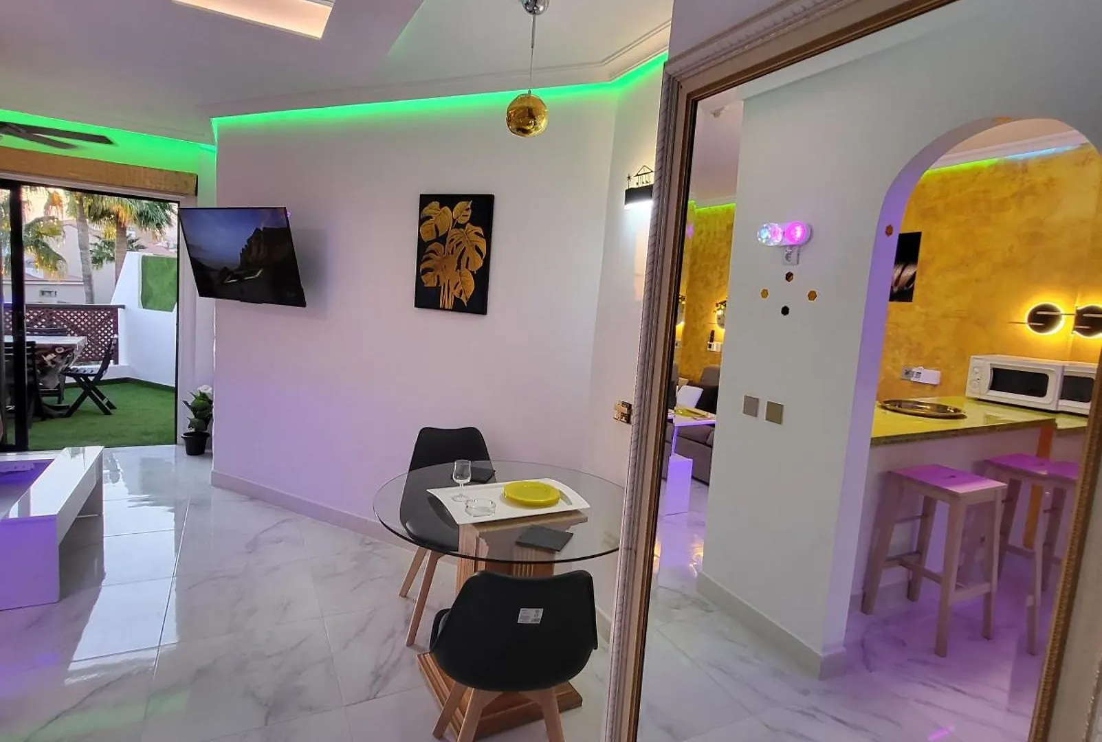Appartamento Moderno Y Luminoso Atico Con Vistas Y Piscina San Miguel de Abona Spagna